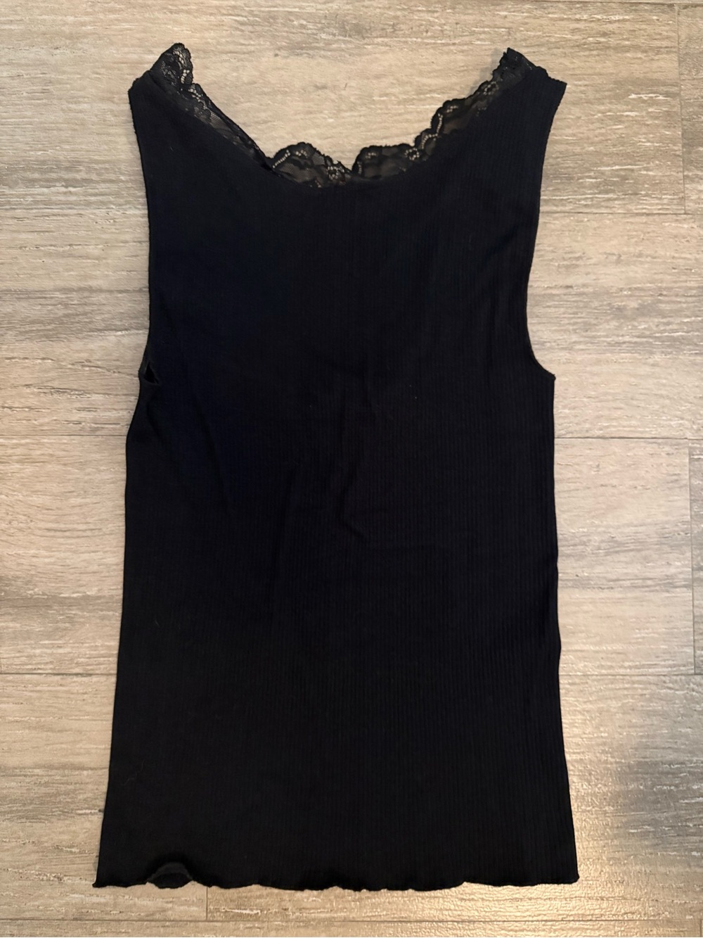 Free People Women’s Black Lace-Trim Ribbed Tank Top
